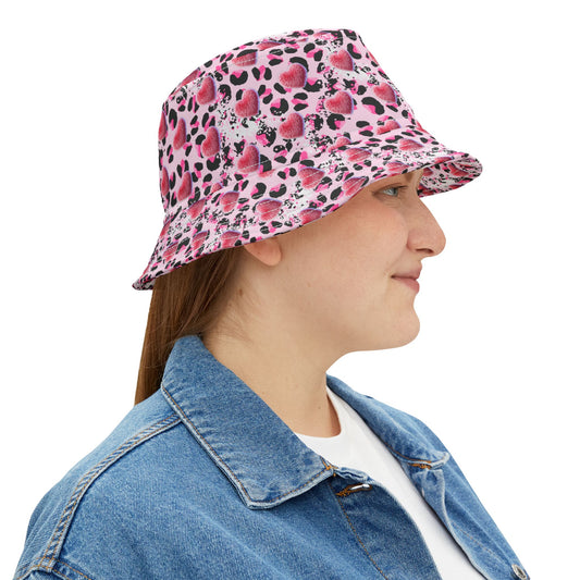 Cheetah Heart Print Bucket Hat – A Stylish & Trendy Accessory